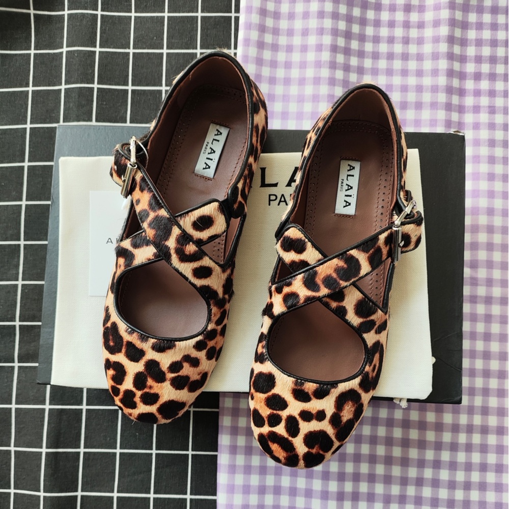 Alaia Leopard-Print Mary Jane Flats in Brown and Black